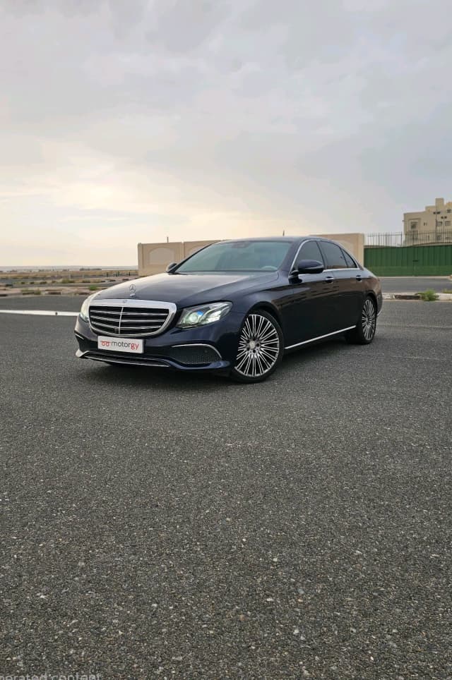 2017 مرسيدس بنز E300 للبيع في الكويت — 6,100 د.ك