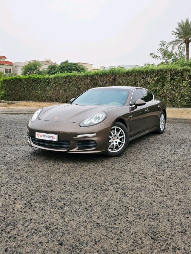 Porsche Panamera للبيع في الكويت