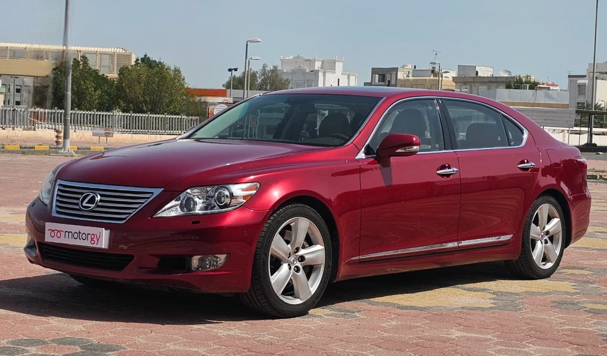 Lexus LS
