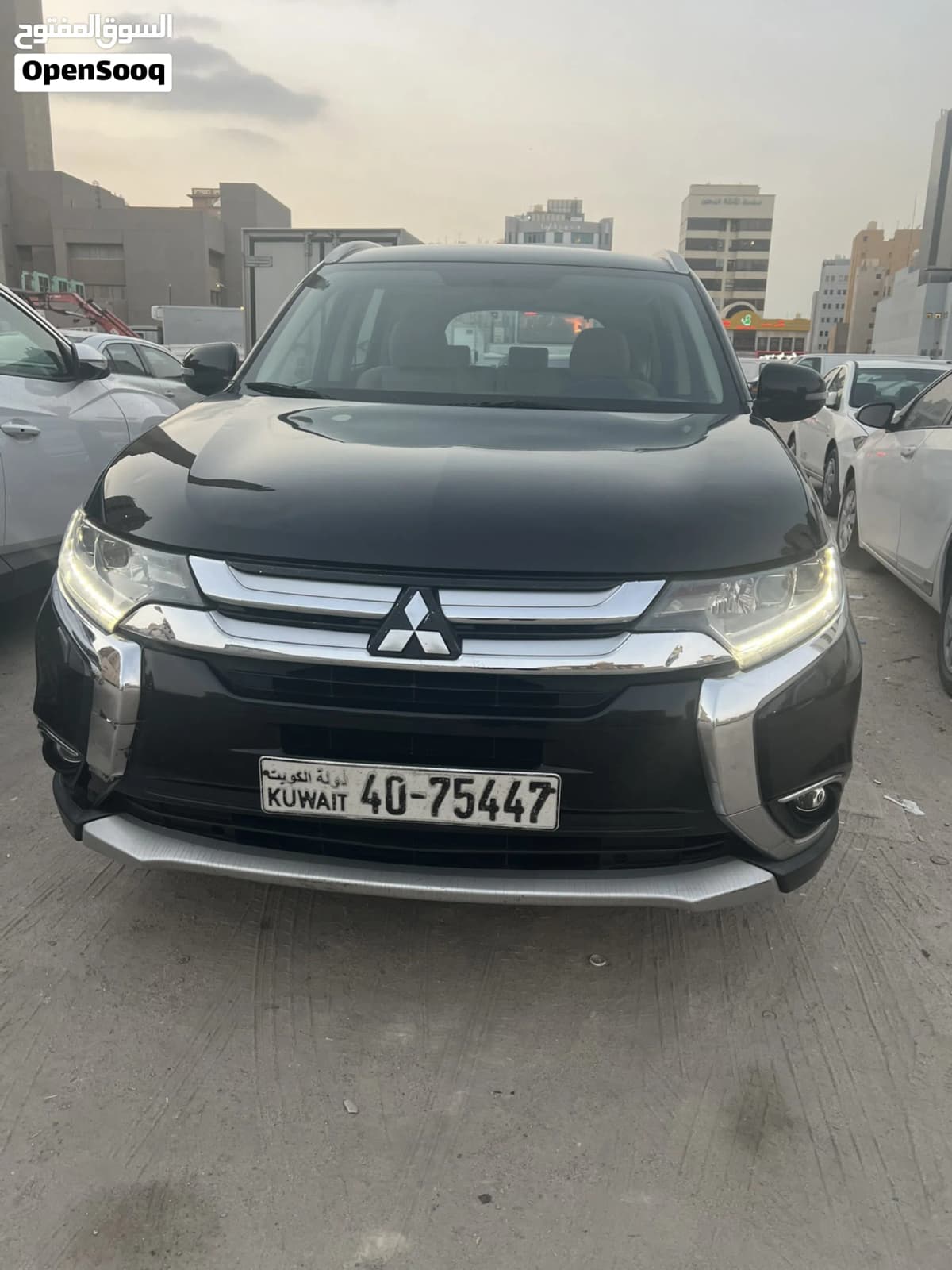 Mitsubishi Outlander 2016